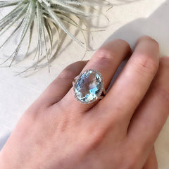 Oval Aquamarine and Diamond Ring - Large