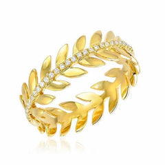 wreath ring with diamonds in yellow gold