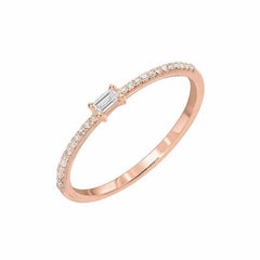 Petite Baguette Center Halfway Diamond Band