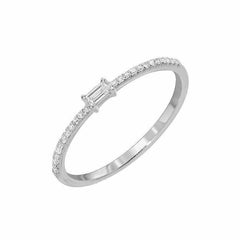 Petite Baguette Center Halfway Diamond Band