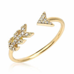 arrow ring with diamonds in yellow gold